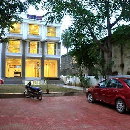 Hotel Royal Heritage Mount Abu Exterior foto